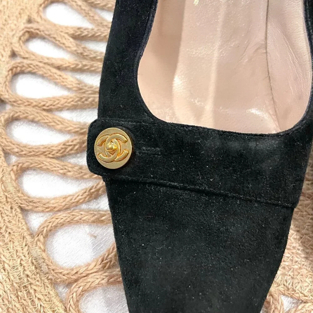 Chanel Black Suede CC Block Heel Pumps Size 7 A